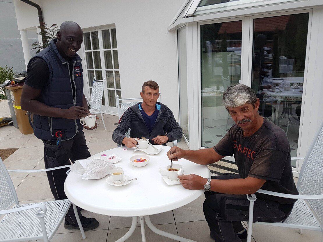 Montageteam Auch eine Pause muß sein
