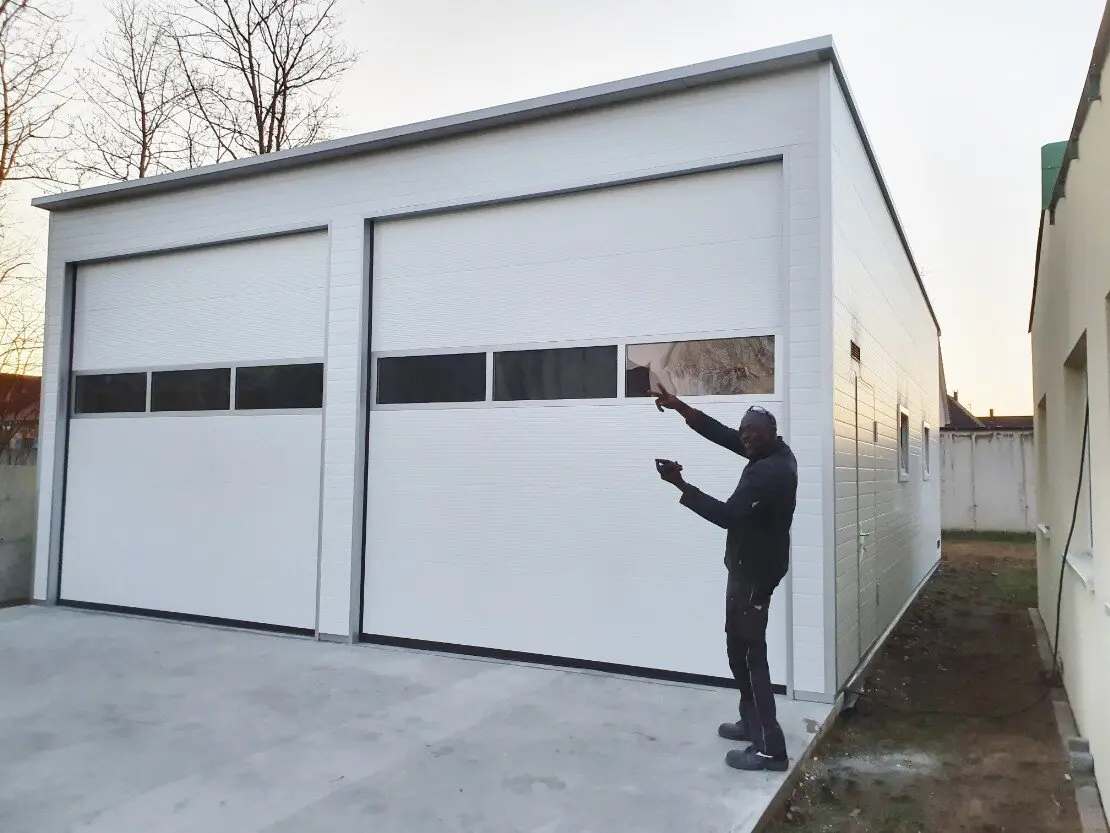 Garage fertig montiert